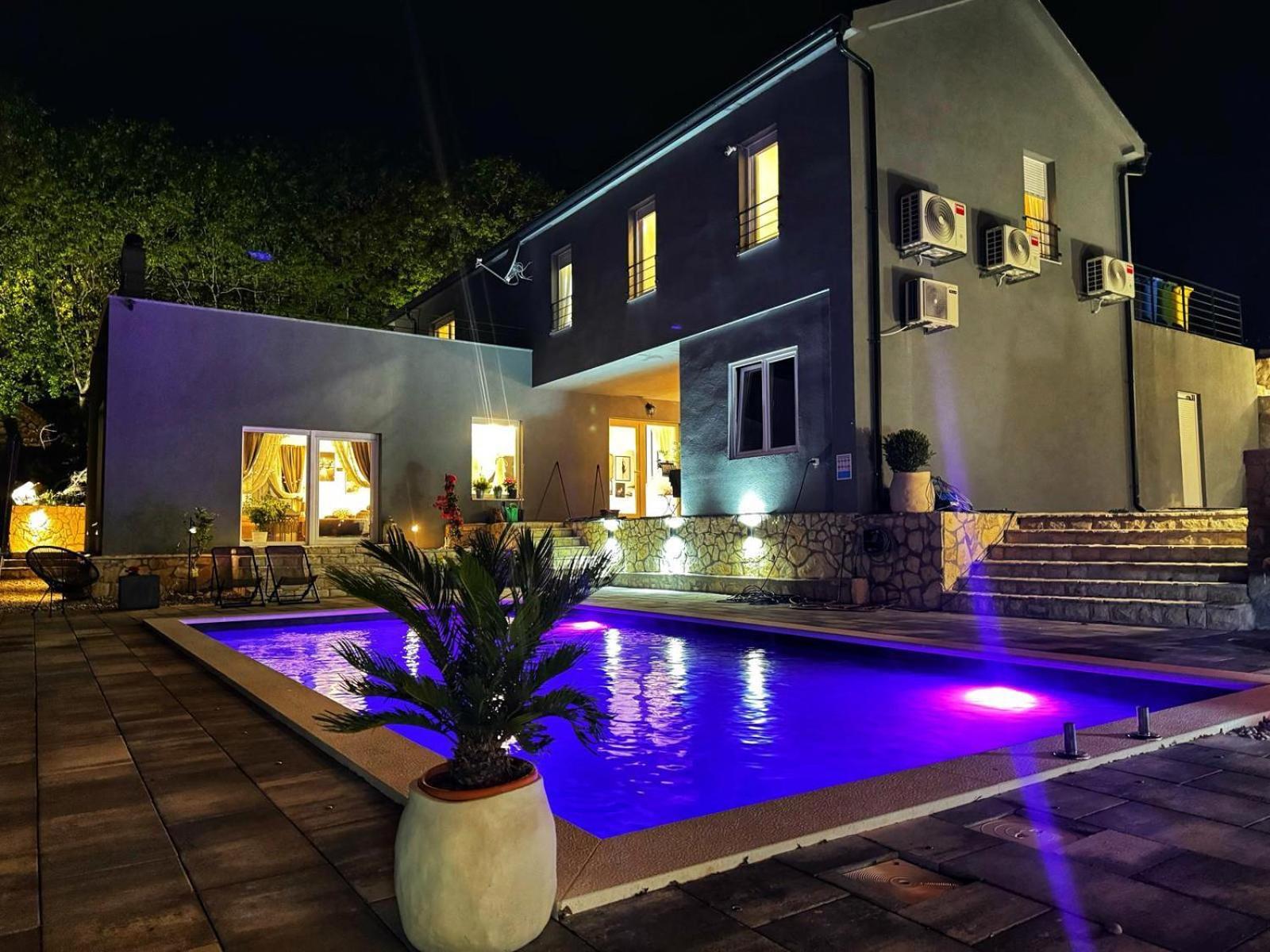 Luxury Villa Andrea Vrzika In Forest Near The Sea Zagvozd Buitenkant foto