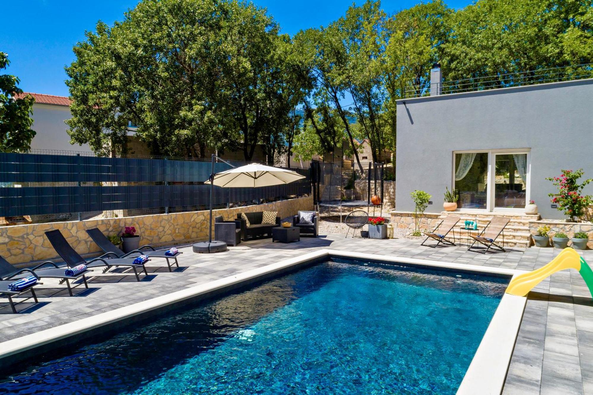 Luxury Villa Andrea Vrzika In Forest Near The Sea Zagvozd Buitenkant foto